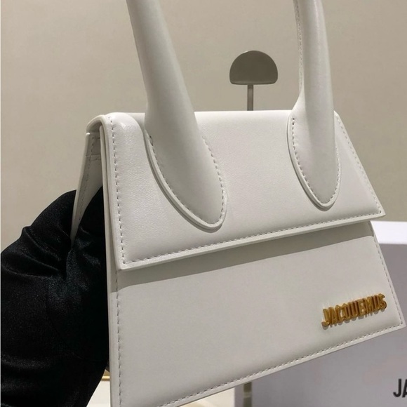 Jacquemus Moyen - White - Picture 7 of 9